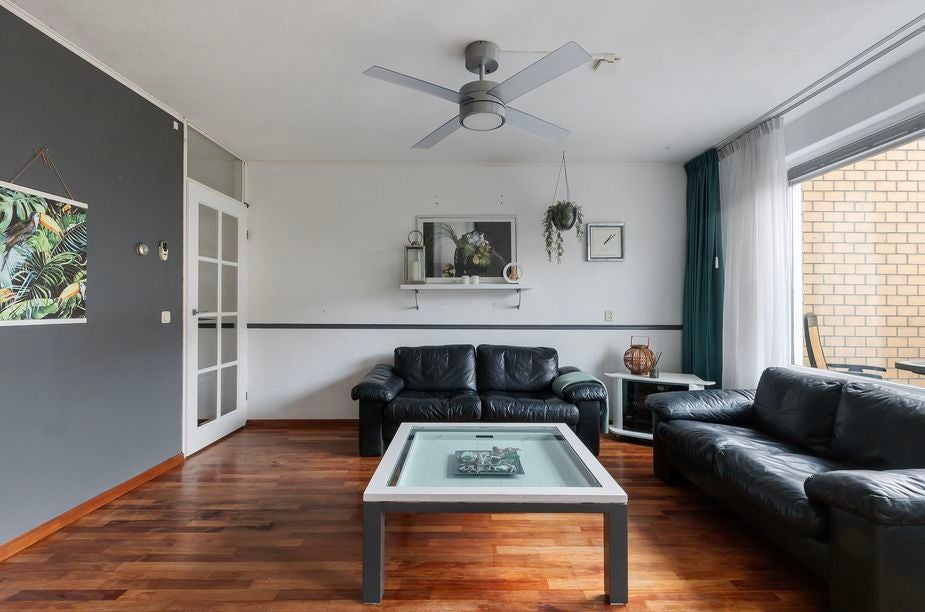 Tussenwoning te koop: Marowijne 147, Dordrecht