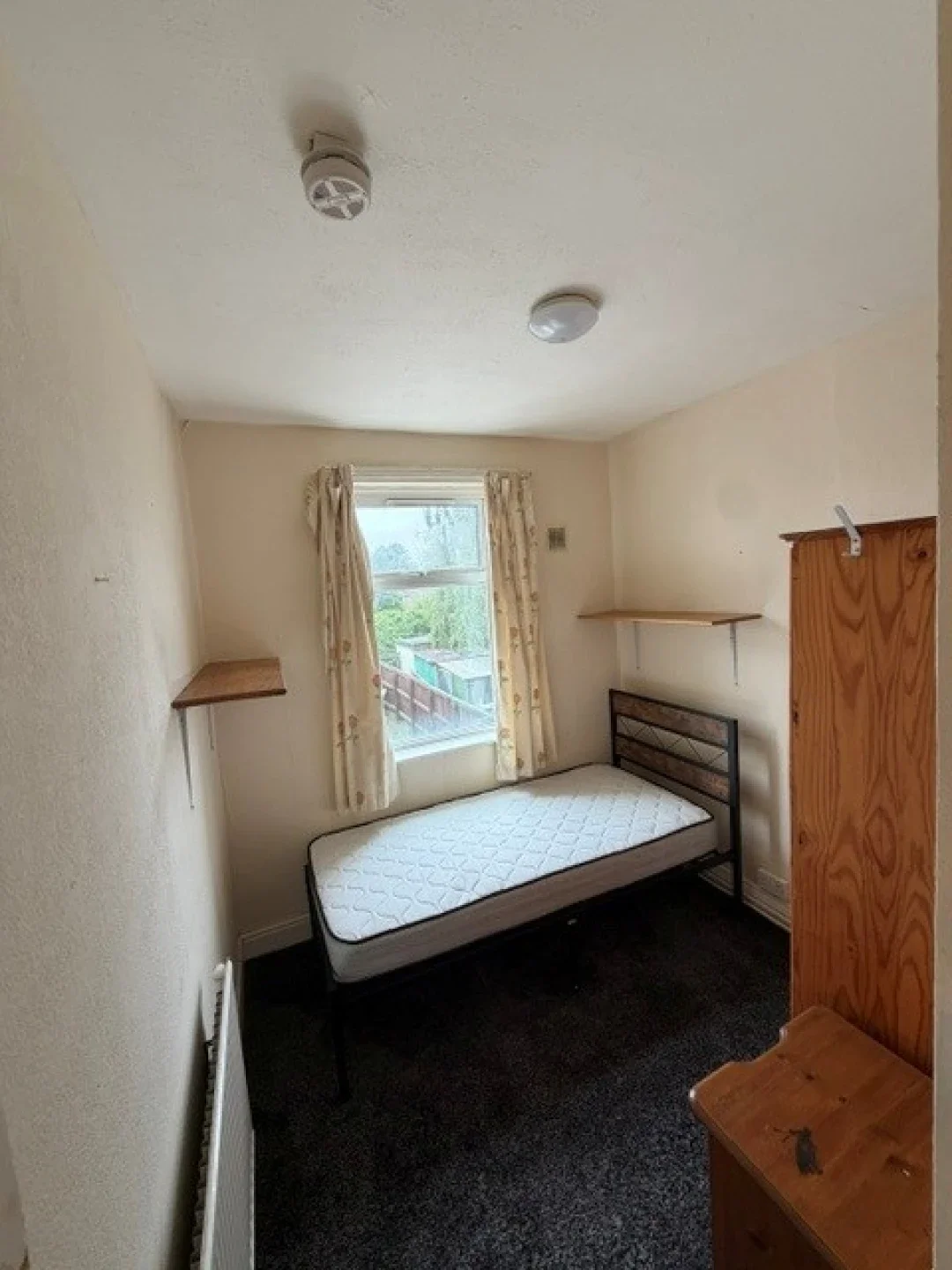 Room Underwood Lane in Crewe