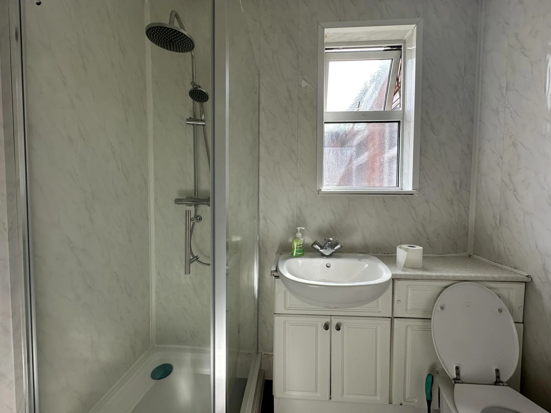 Room Underwood Lane in Crewe