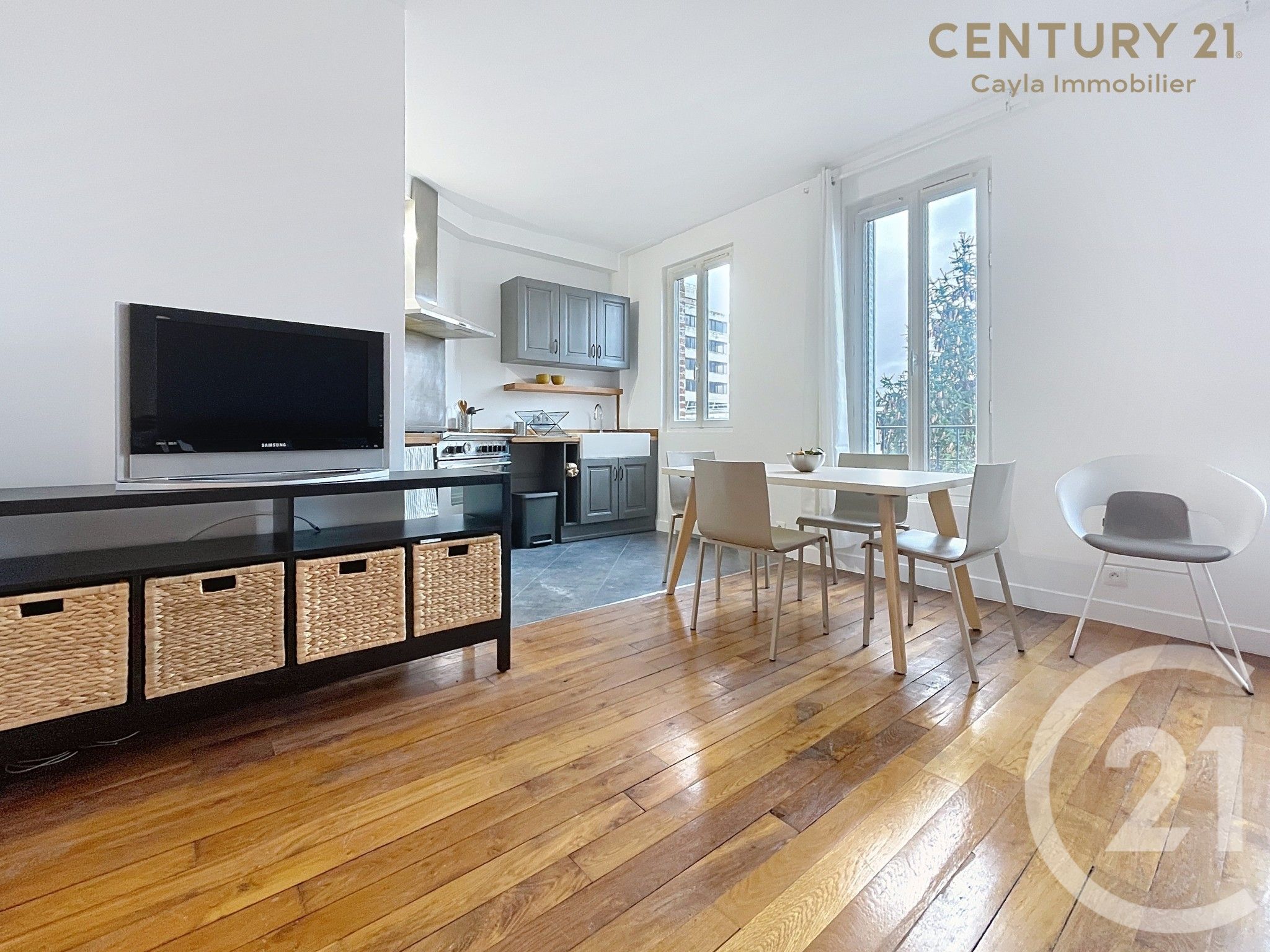 Flat Rue Lucien Voilin in Puteaux