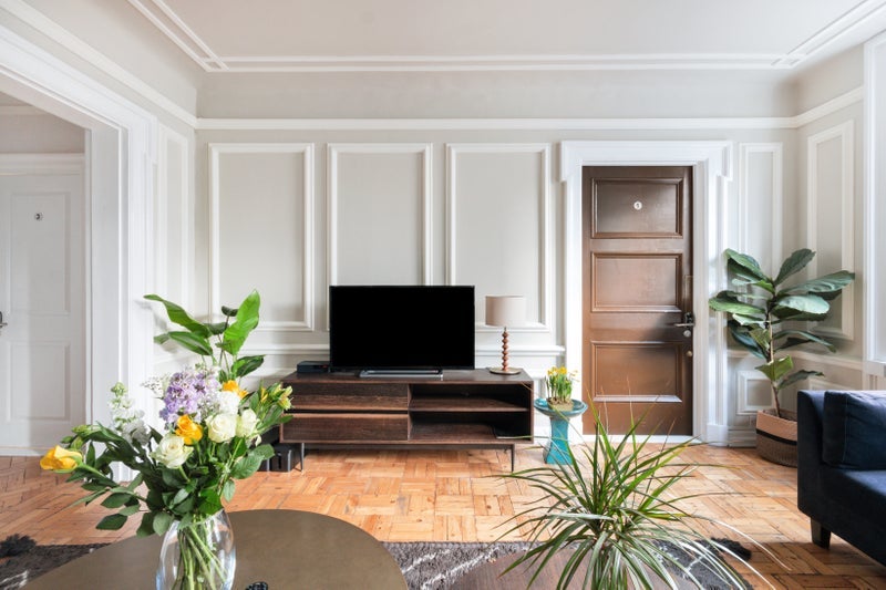 Room Broadwater Road in Greater London