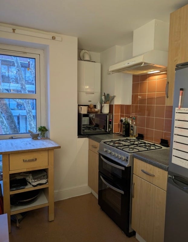 Flat Woodfield Road in City of Westminster