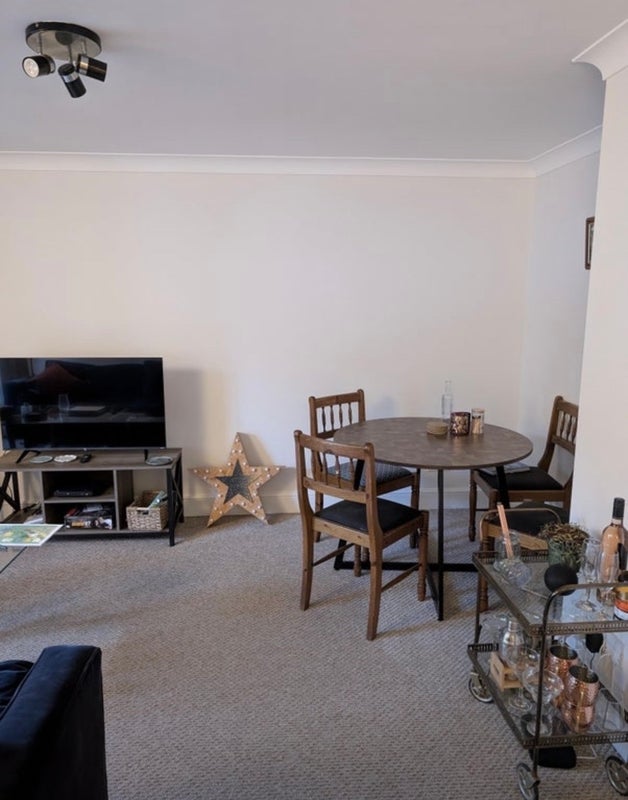 Flat Woodfield Road in City of Westminster