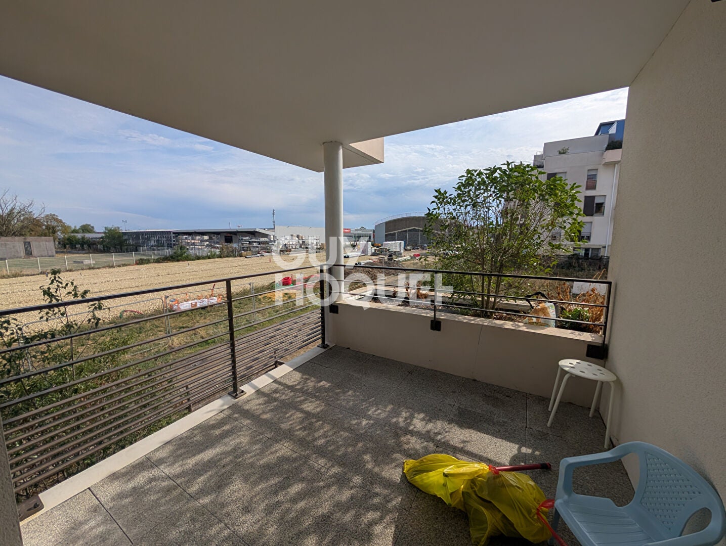 Flat Allée Commune in Chambray-lès-Tours