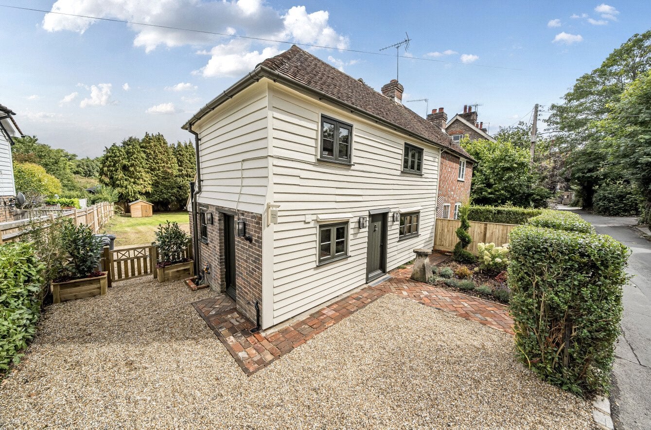 House Lower Road in Wealden