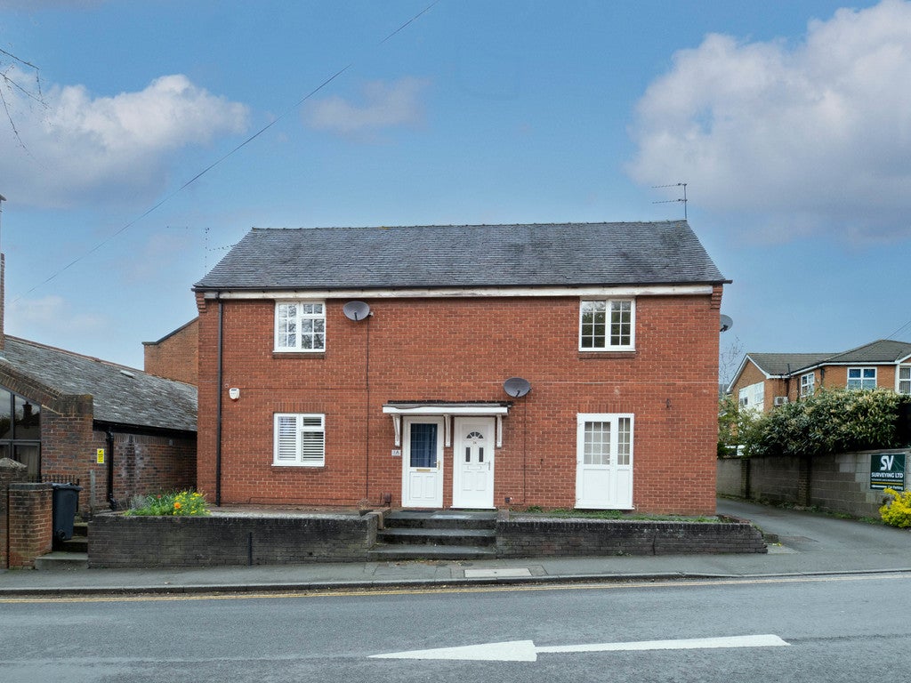 Flat South Street in North West Leicestershire