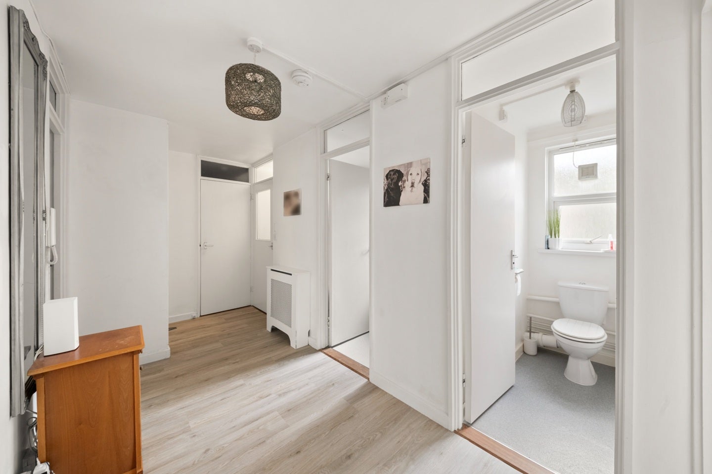 Flat Bath Close in Greater London