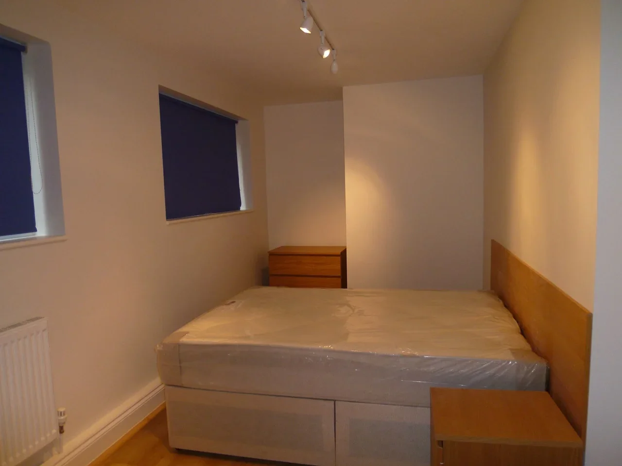 Flat Carlton Drive in Greater London