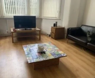Flat Carlton Drive in Greater London