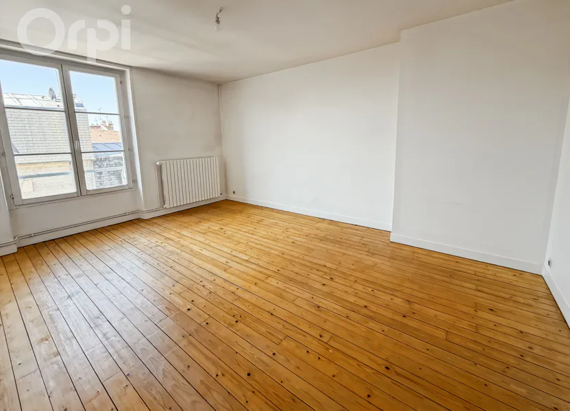 Appartement Rue du Petit Chaalis à Senlis
