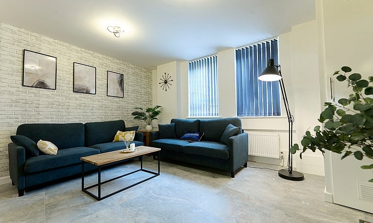 Room Silver Street in Sheffield