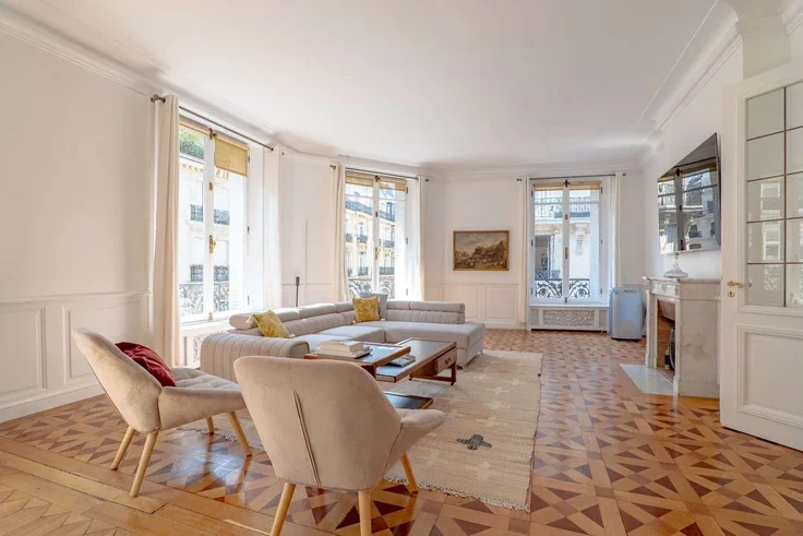 Appartement Rue de la Trémoille à Paris