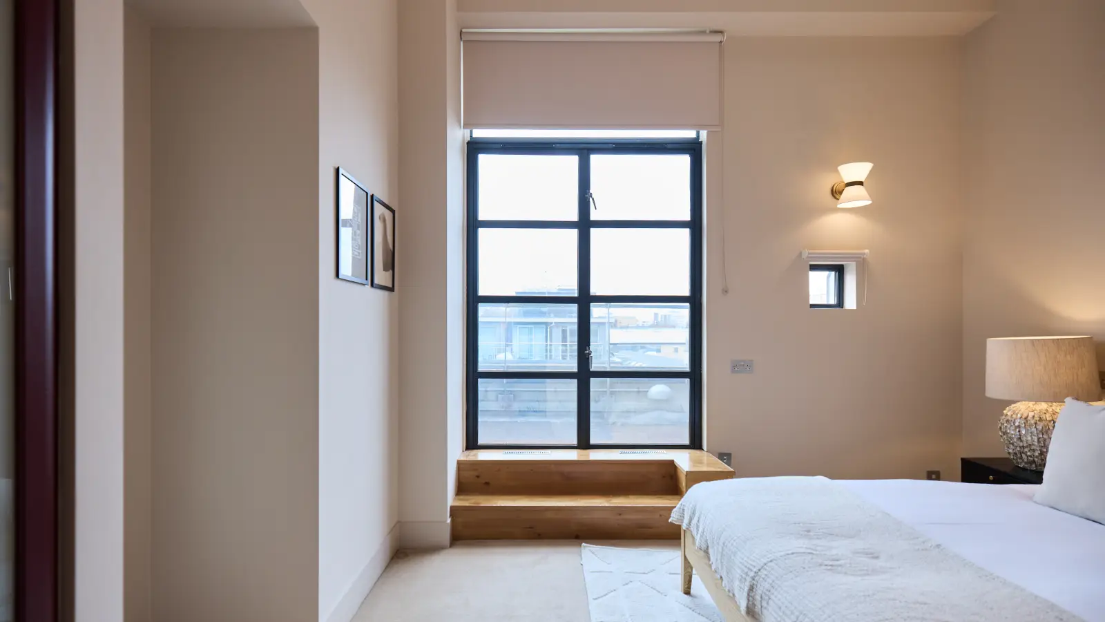 Flat Union Walk in Greater London