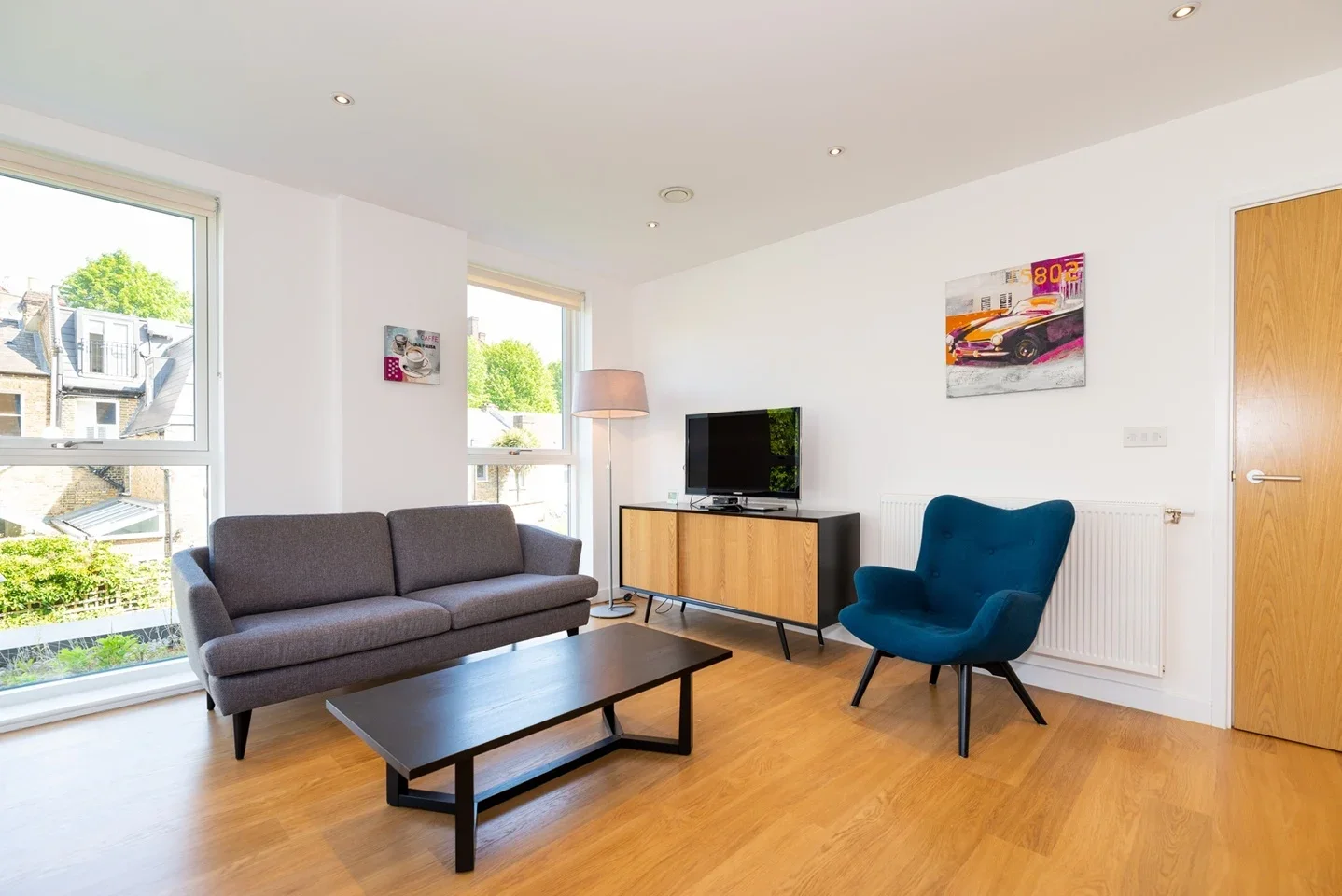 Flat Oldridge Road in Greater London