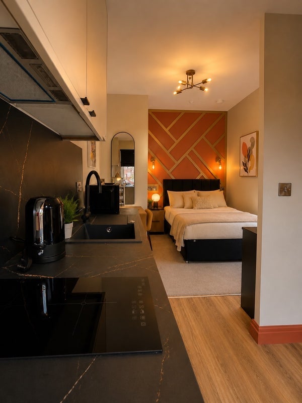 Room Holgate Road in Nottingham