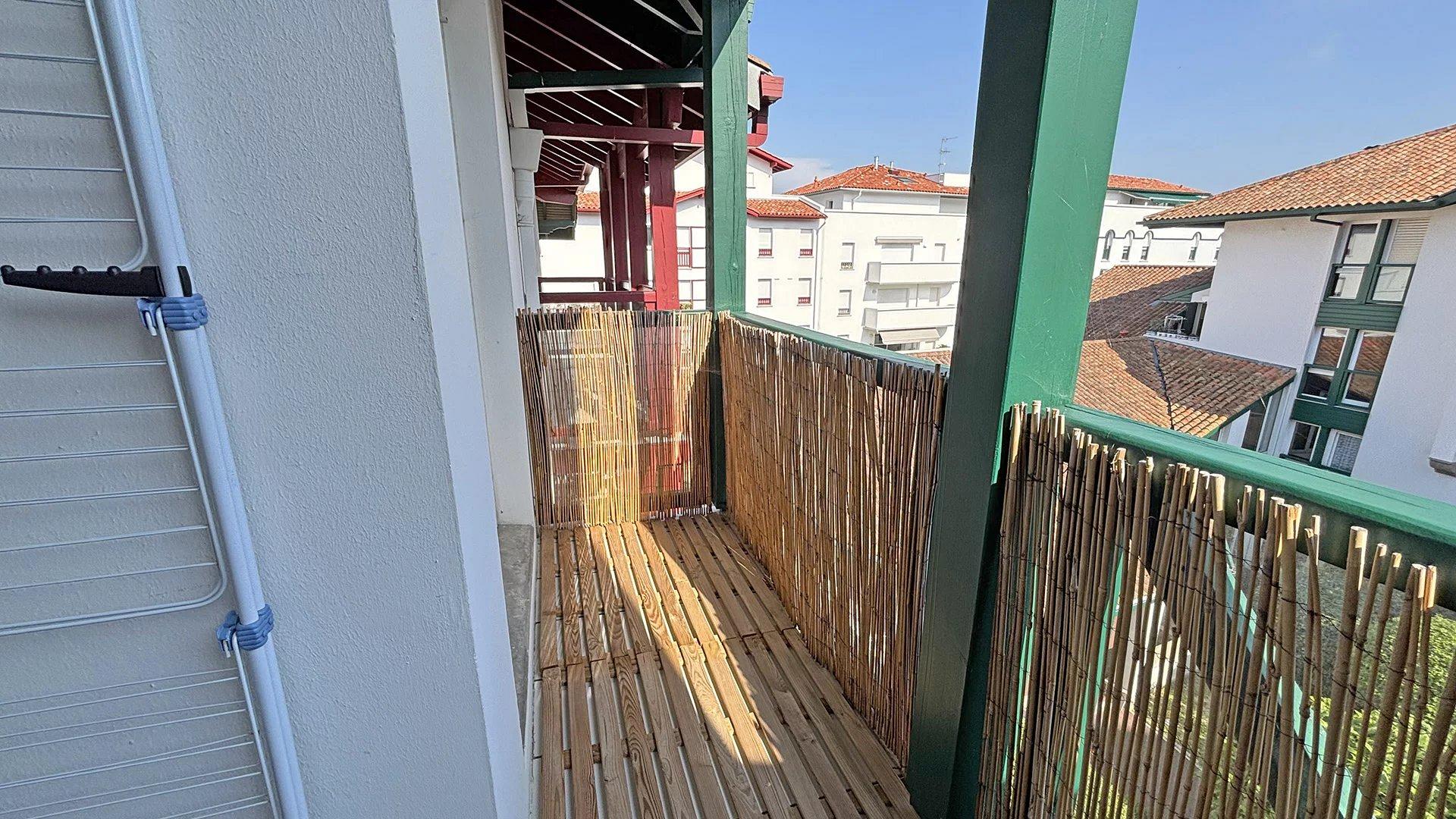 Appartement Place des frères Chancerelles à Ciboure