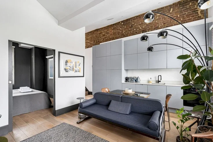 Flat Ashmore Road in City of Westminster