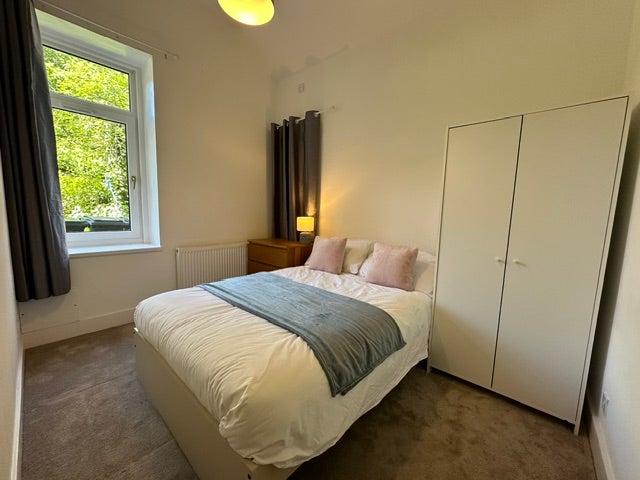 Flat Elm Place in Aberdeen City