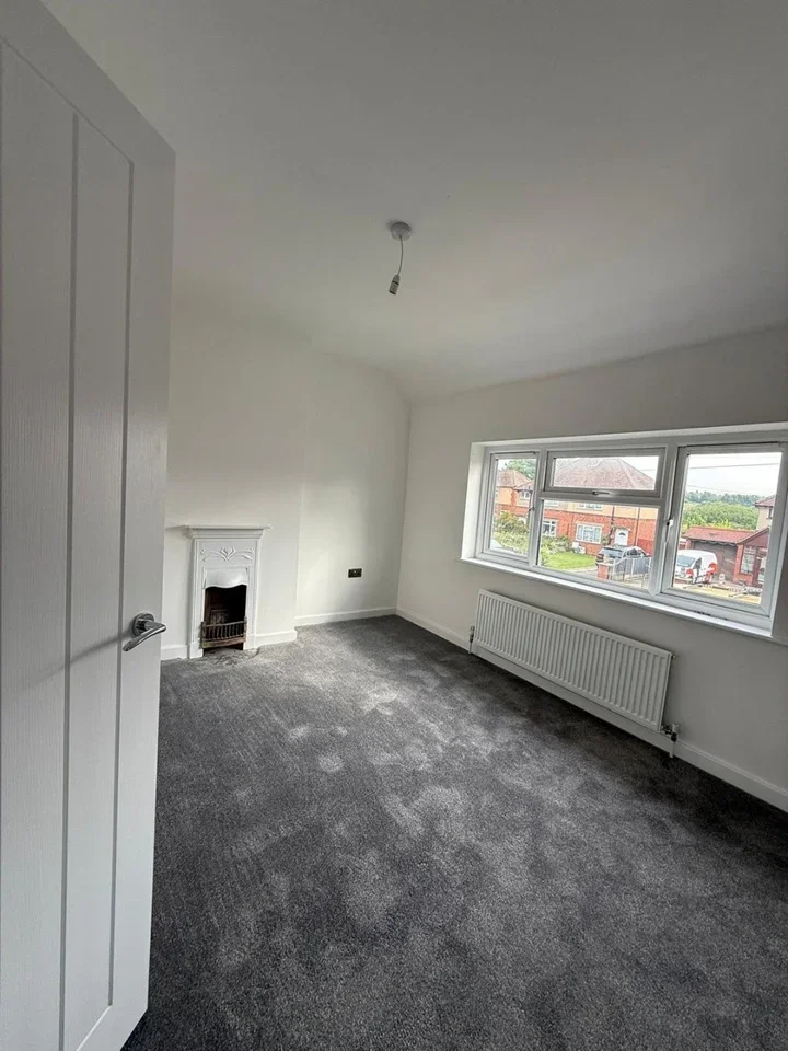 House Fens Crescent in Brierley Hill