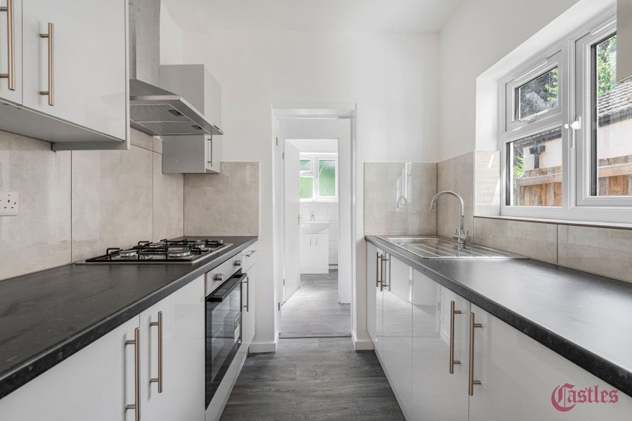 House Sedcote Road in Greater London
