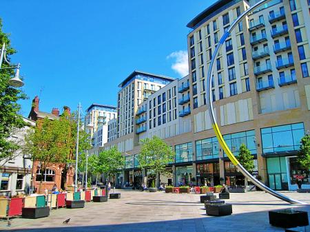 Flat Grand Arcade in Cardiff