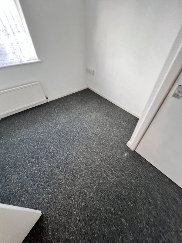 Room Ashworth Close in Nottingham