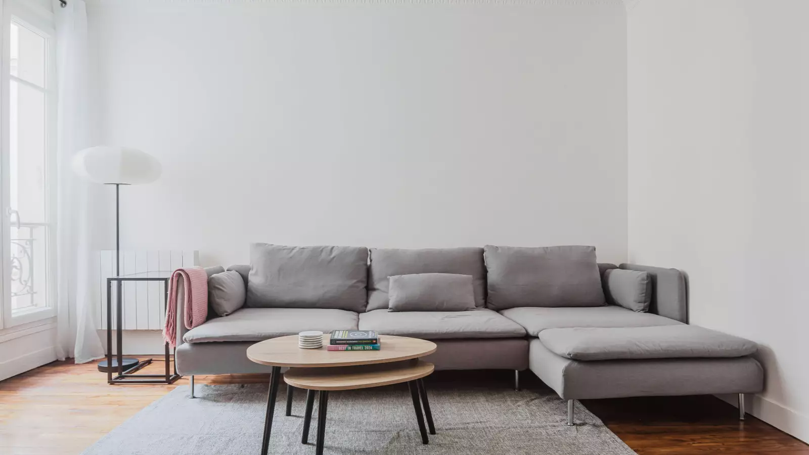 Flat Rue Legendre in Paris
