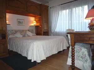 Chambre D 911 à Pont-de-Salars