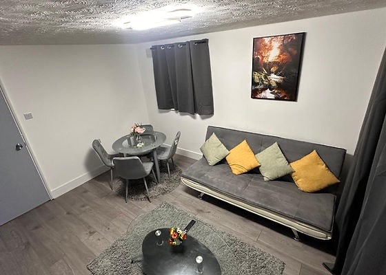 Flat Plumtree Close in Greater London