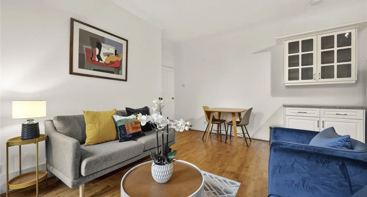 Flat Broadwick Street in City of Westminster