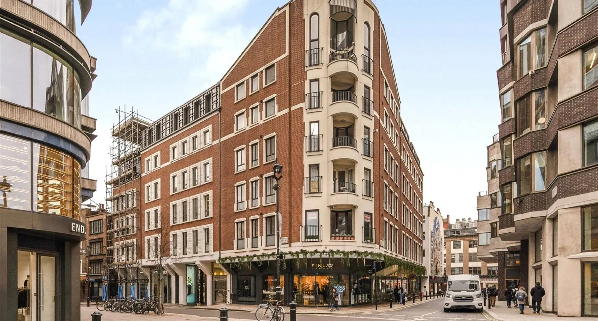 Flat Broadwick Street in City of Westminster