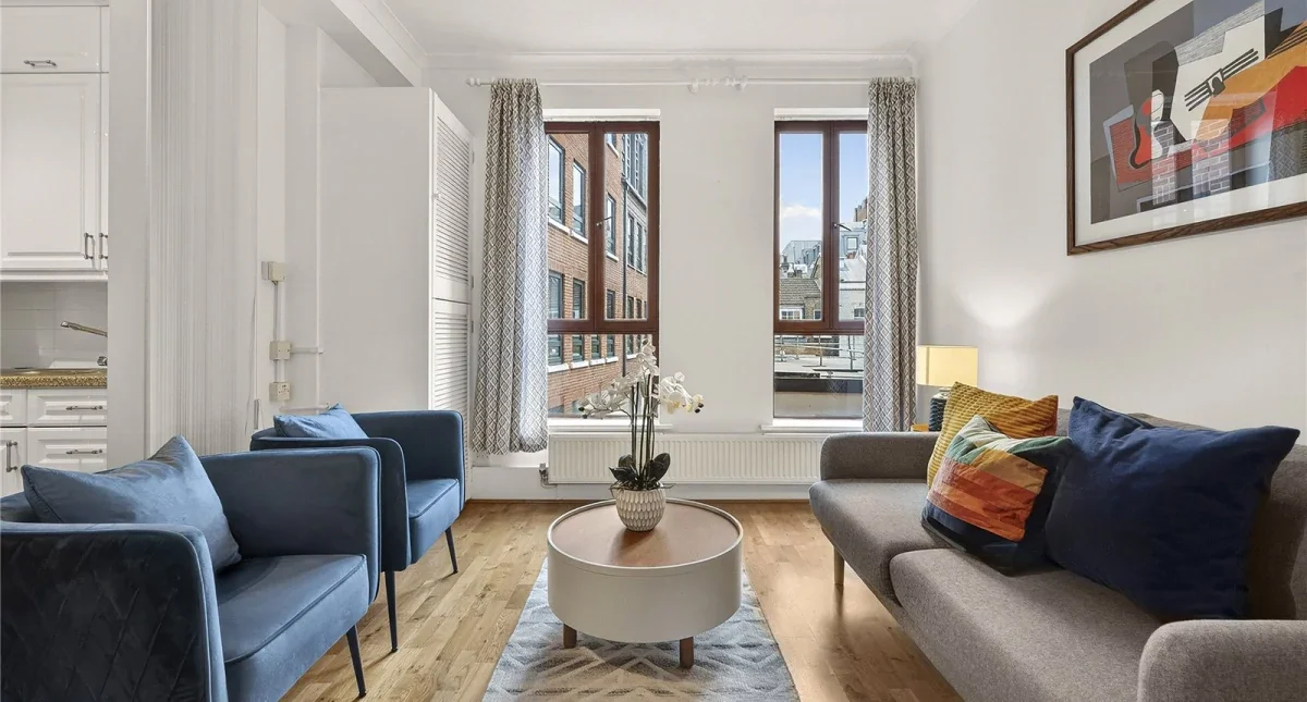 Flat Broadwick Street in City of Westminster
