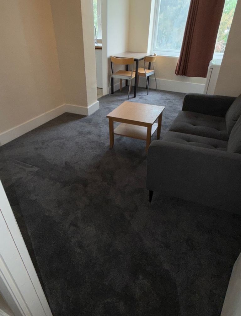 Flat Ash Grove in Greater London