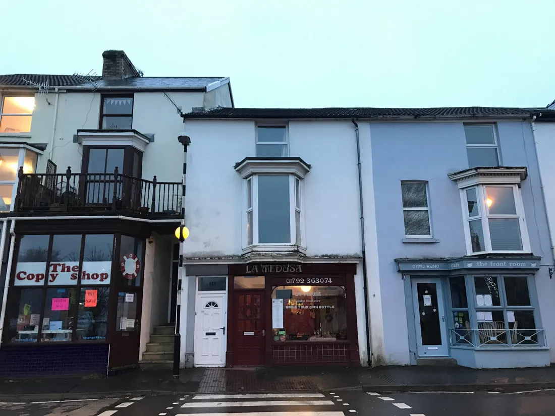 Flat Mumbles Road in Mumbles