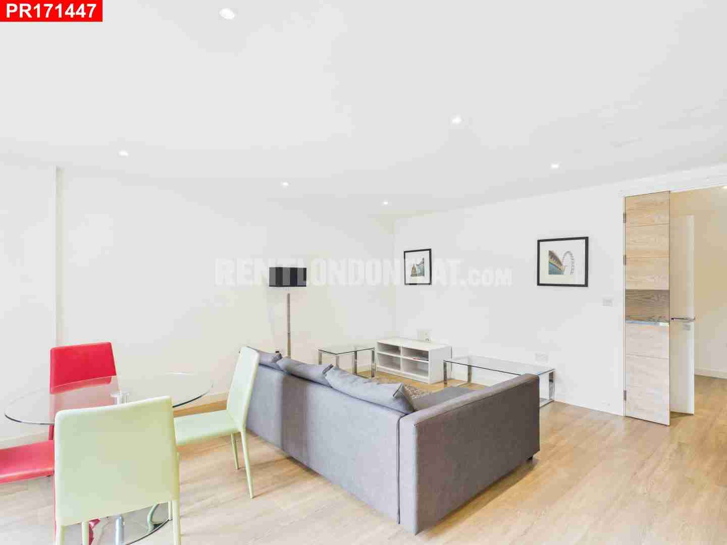 Flat Carteret Way in Greater London