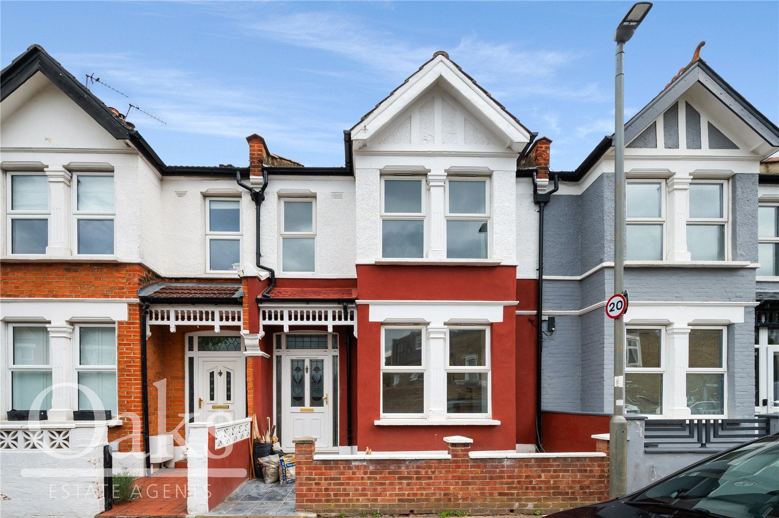 House Totterdown Street in Greater London