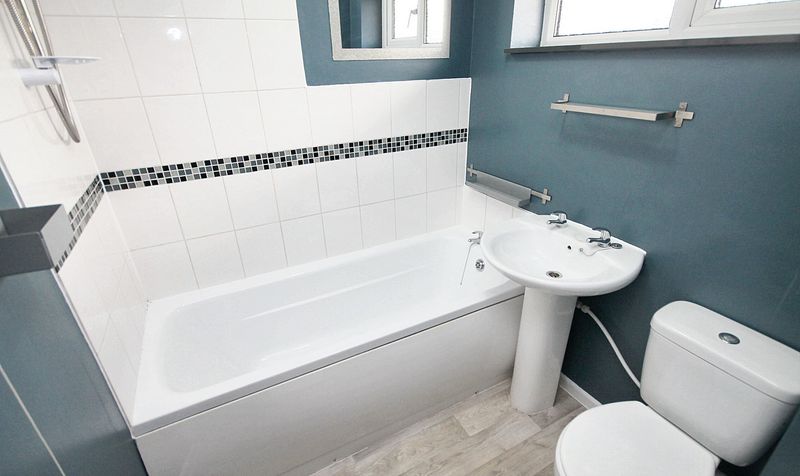 Flat Upper Hayes Close in Milnrow