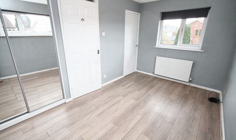 Flat Upper Hayes Close in Milnrow