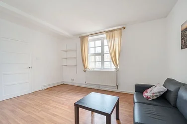Flat Argyle Walk in Greater London