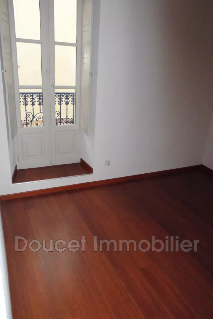 Flat Avenue de Béziers in Valros