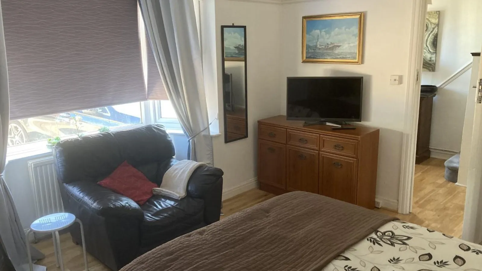 Room Twitten Way in Worthing