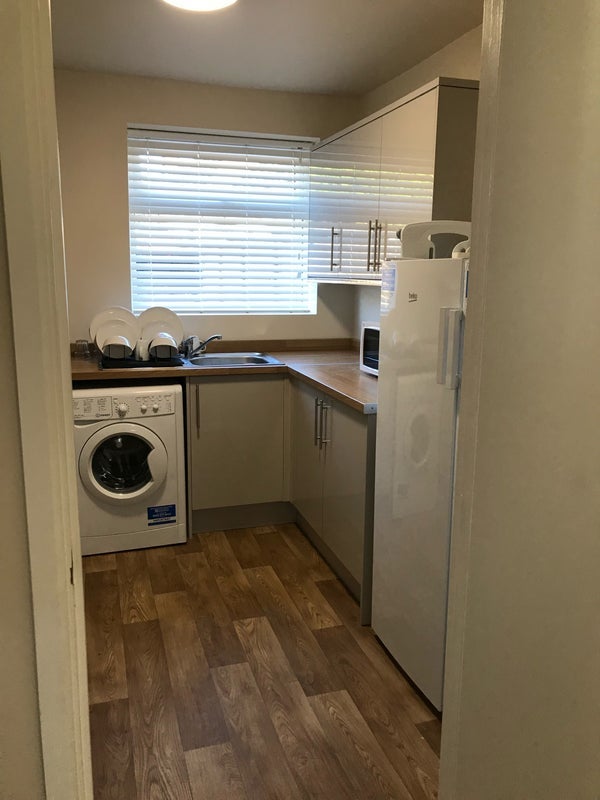 Room Blackrod Avenue in Liverpool
