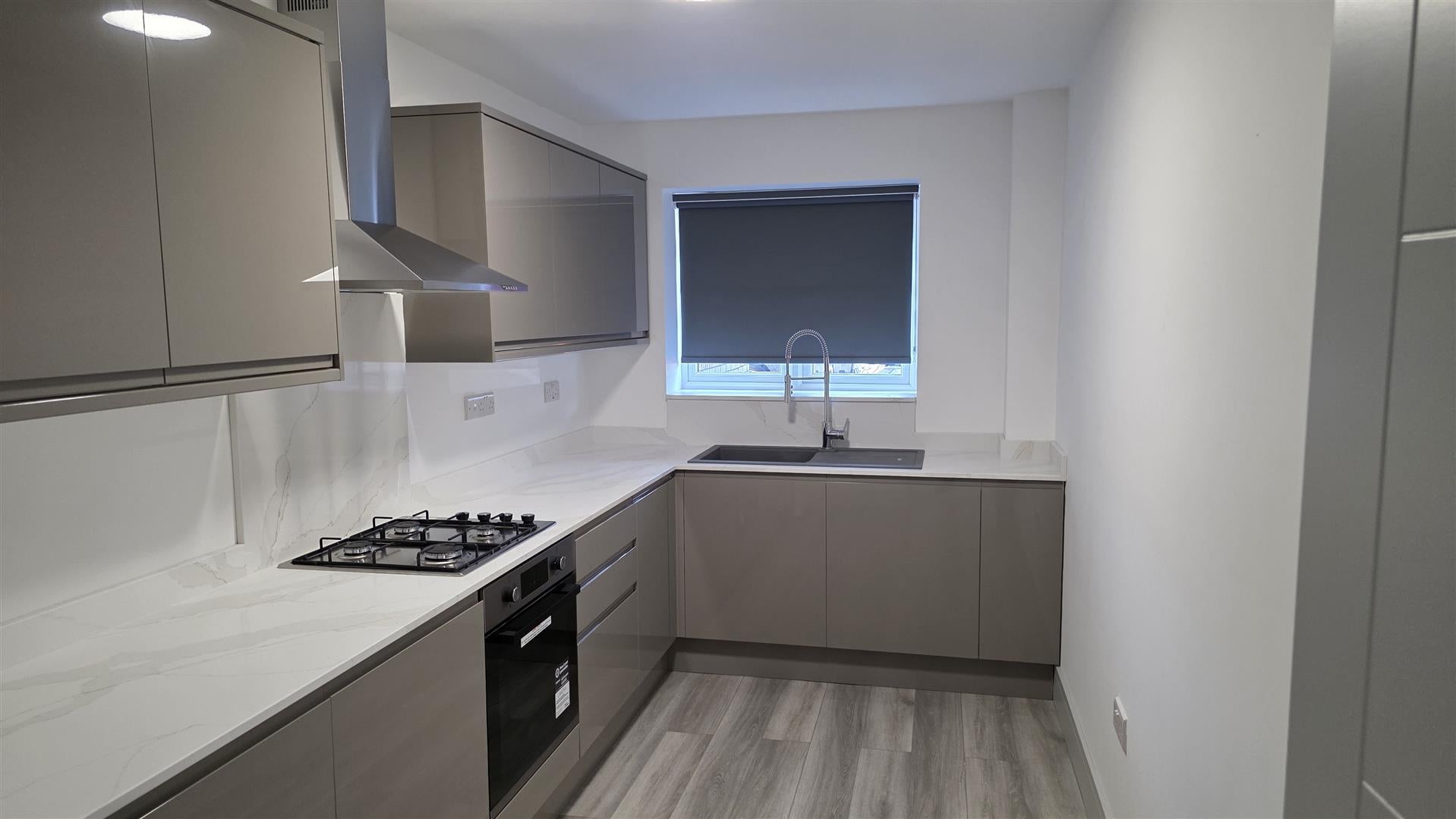 Flat Palgrave Avenue in Greater London