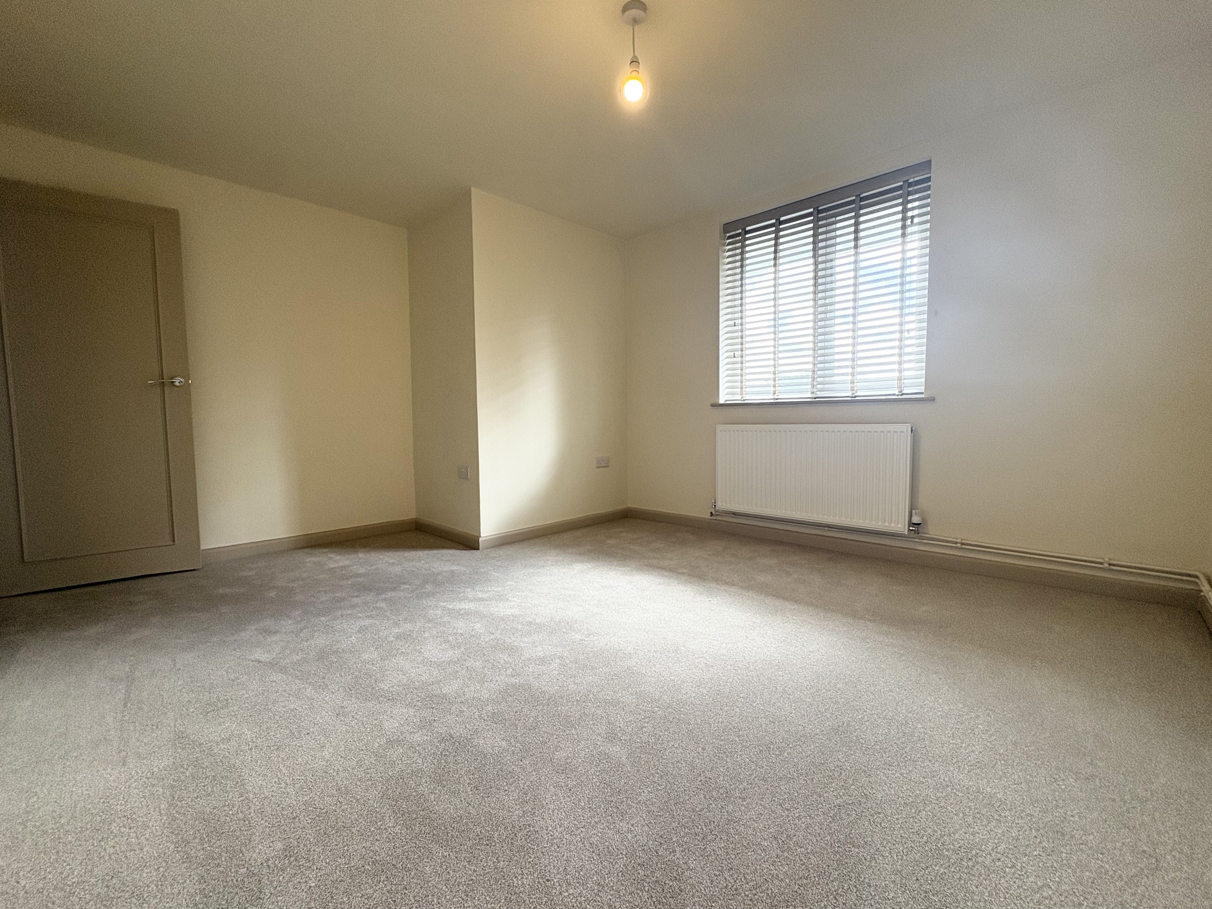 Flat Highridge Green in Bristol