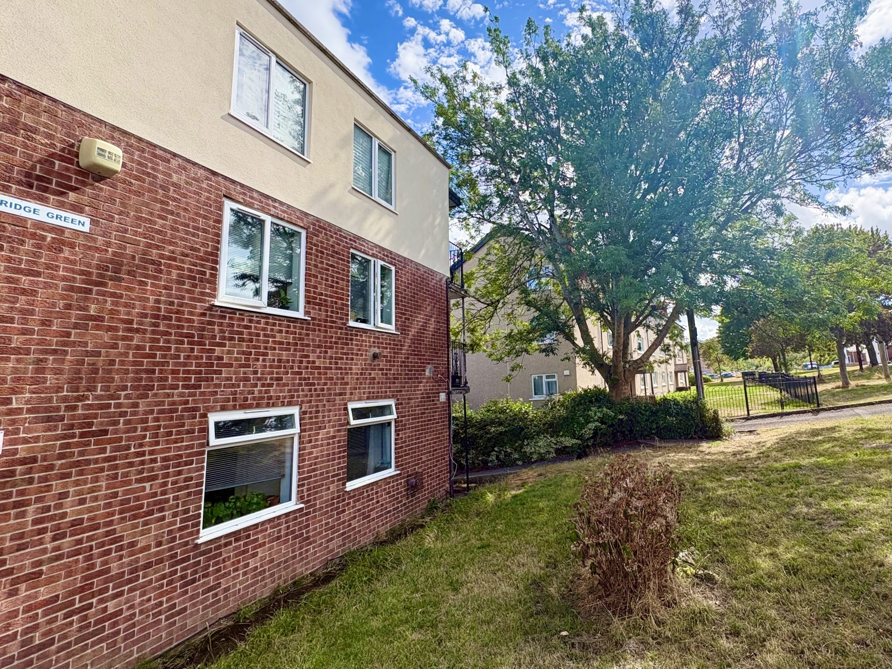 Flat Highridge Green in Bristol