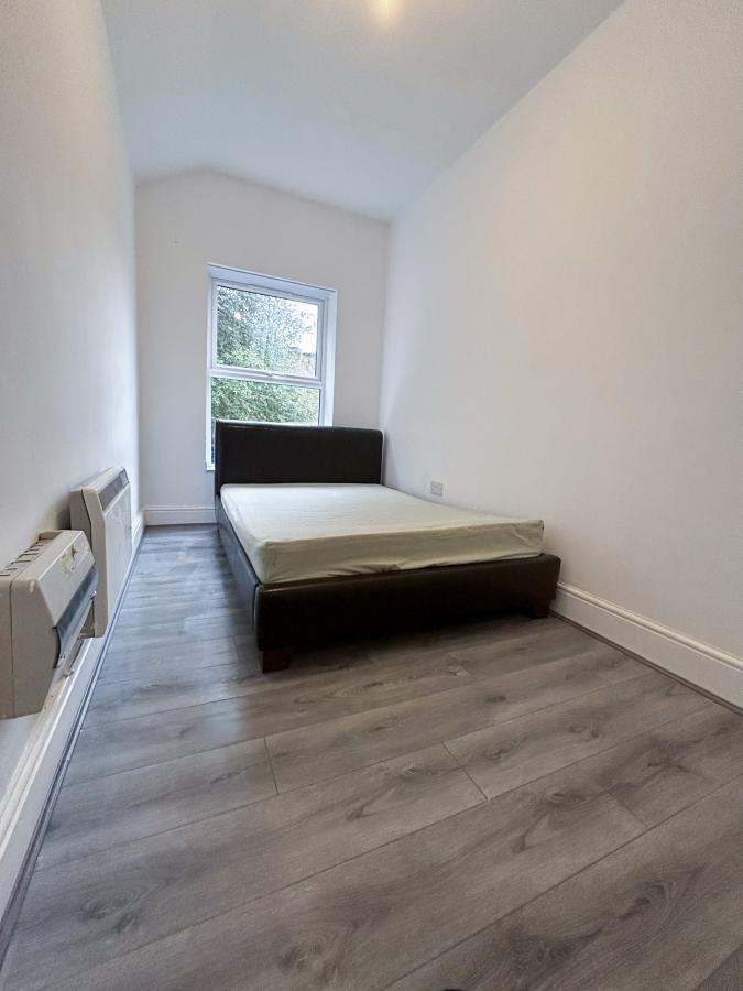 Room Uttoxeter New Road in Derby