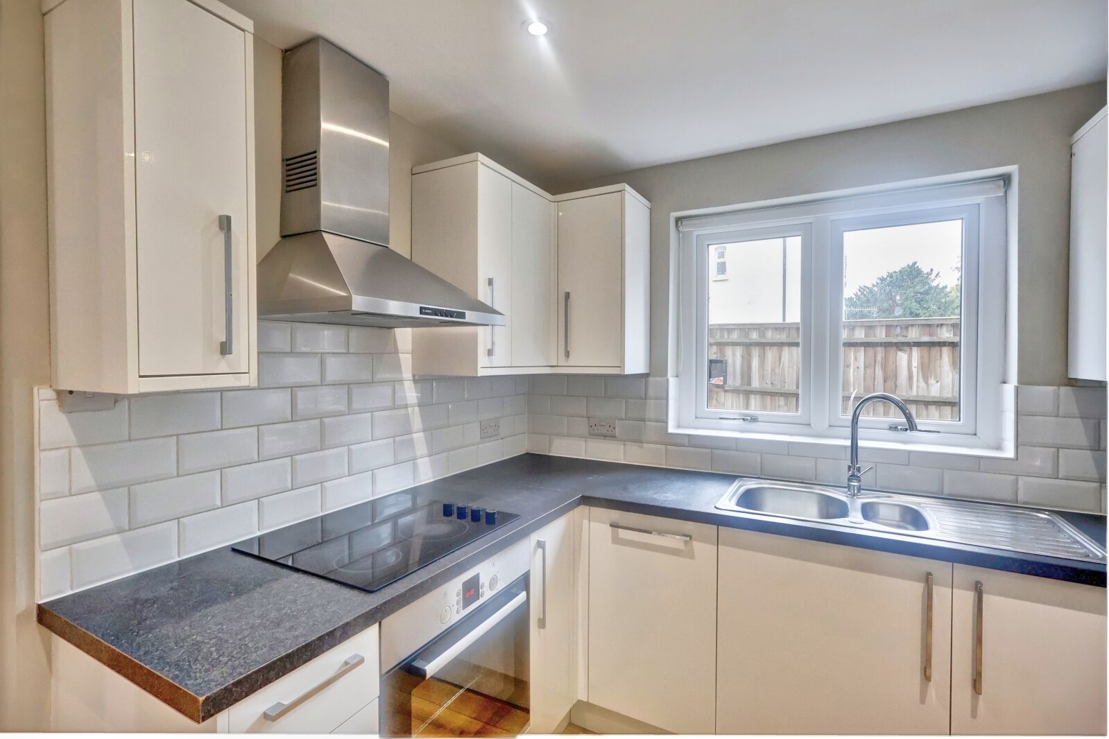 Flat Amersham Hill in High Wycombe