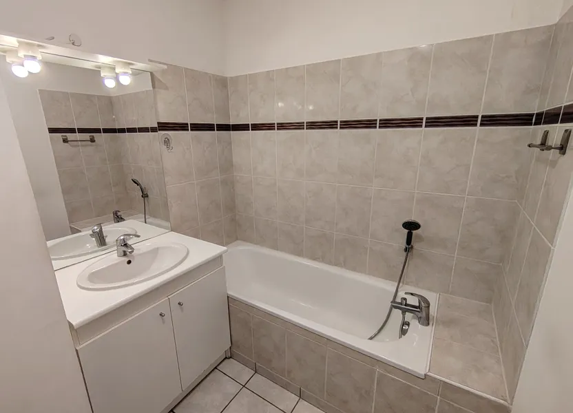 Appartement Rue Pierre Mendès France à Joué-lès-Tours