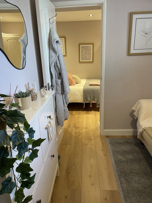 Room Newnham Road in Royal Leamington Spa