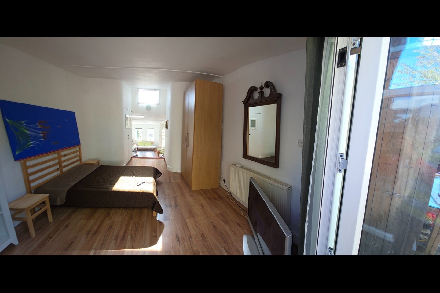 Flat East Hill in Greater London